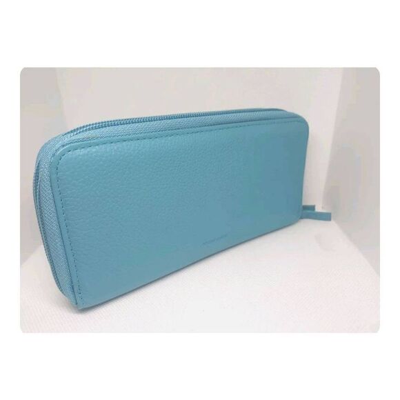 Mundi Women's Aquamarine Double Zip Clutch Wallet - Picture 10 of 11
